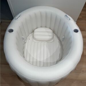 New Inflatable Indoor Pool for Babies & Toddlers